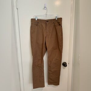 Columbia Men's Tan Chinos
